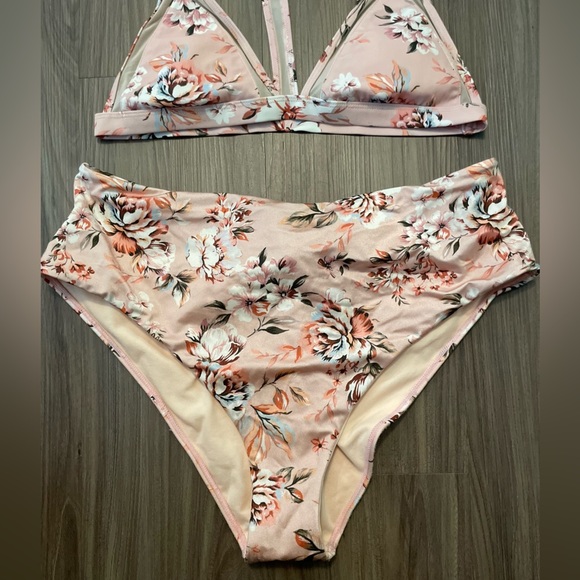 Merona Women’s high waist 2 piece Floral Print Bikini Set size XL - Picture 4 of 7